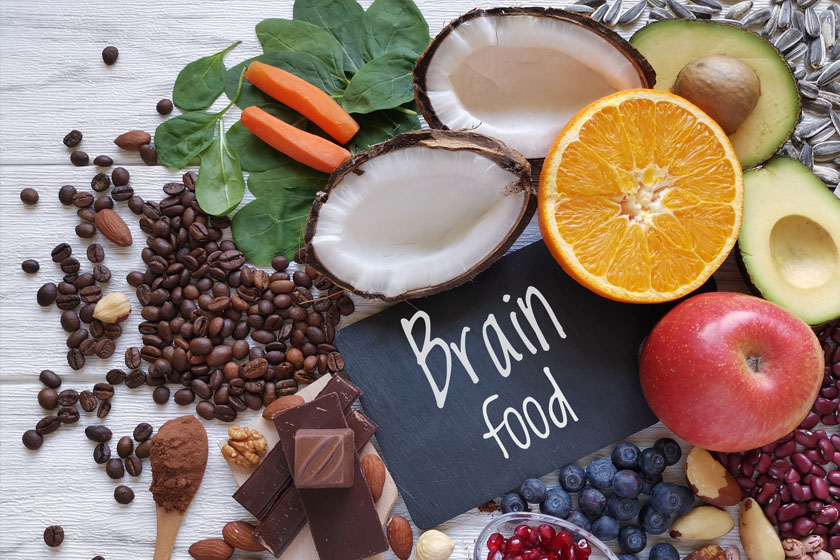 Brain Boosting Foods Seniors Should Try | Discovery Commons by Discovery  Senior Living